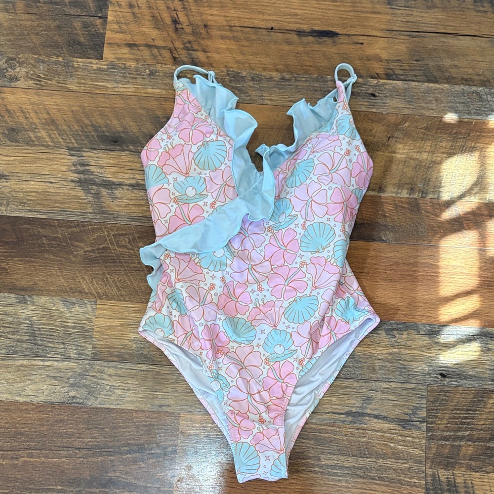 Caden Lane Pastel Swimsuit with‎ Ruffle Accents